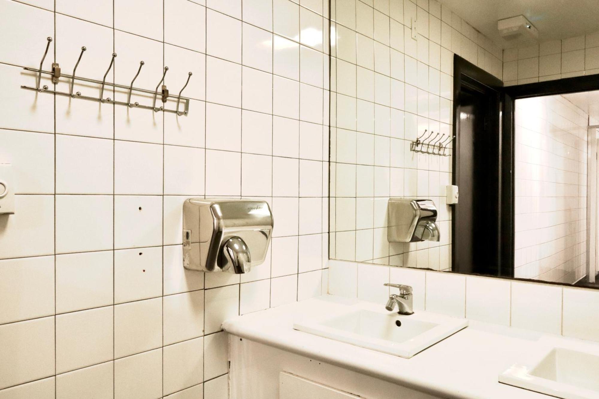 Хостел Ritz For Backpackers Мельбурн Екстер'єр фото